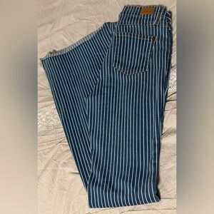 Judy Blue pin strip bell bottom jeans